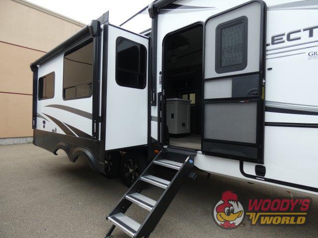 2025 Grand Design RV reflection 303rls