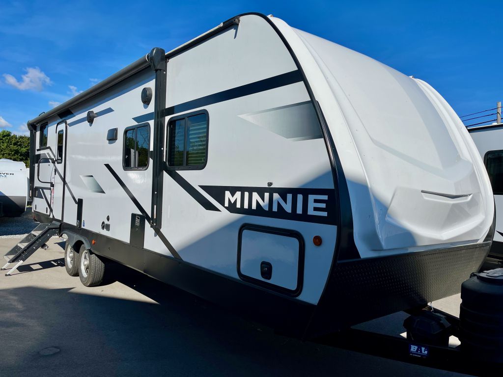 2023 WINNEBAGO MINNIE 2801BHS