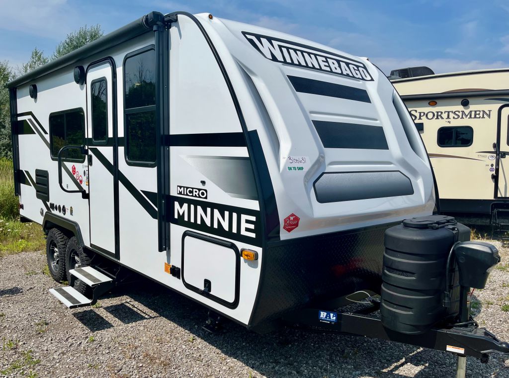 2025 WINNEBAGO MICRO MINNIE 2108FBS