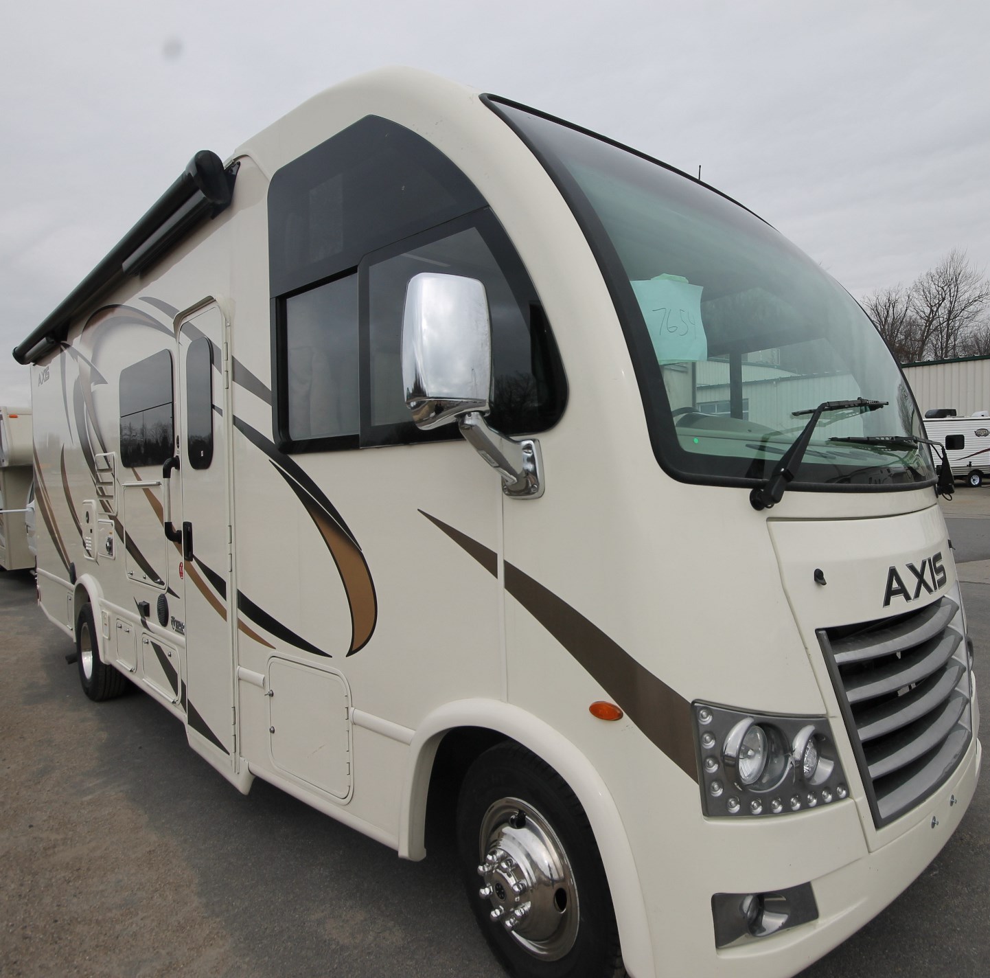 New and Used RV Motorhomes for Sale - RVHotline Canada RV Trader