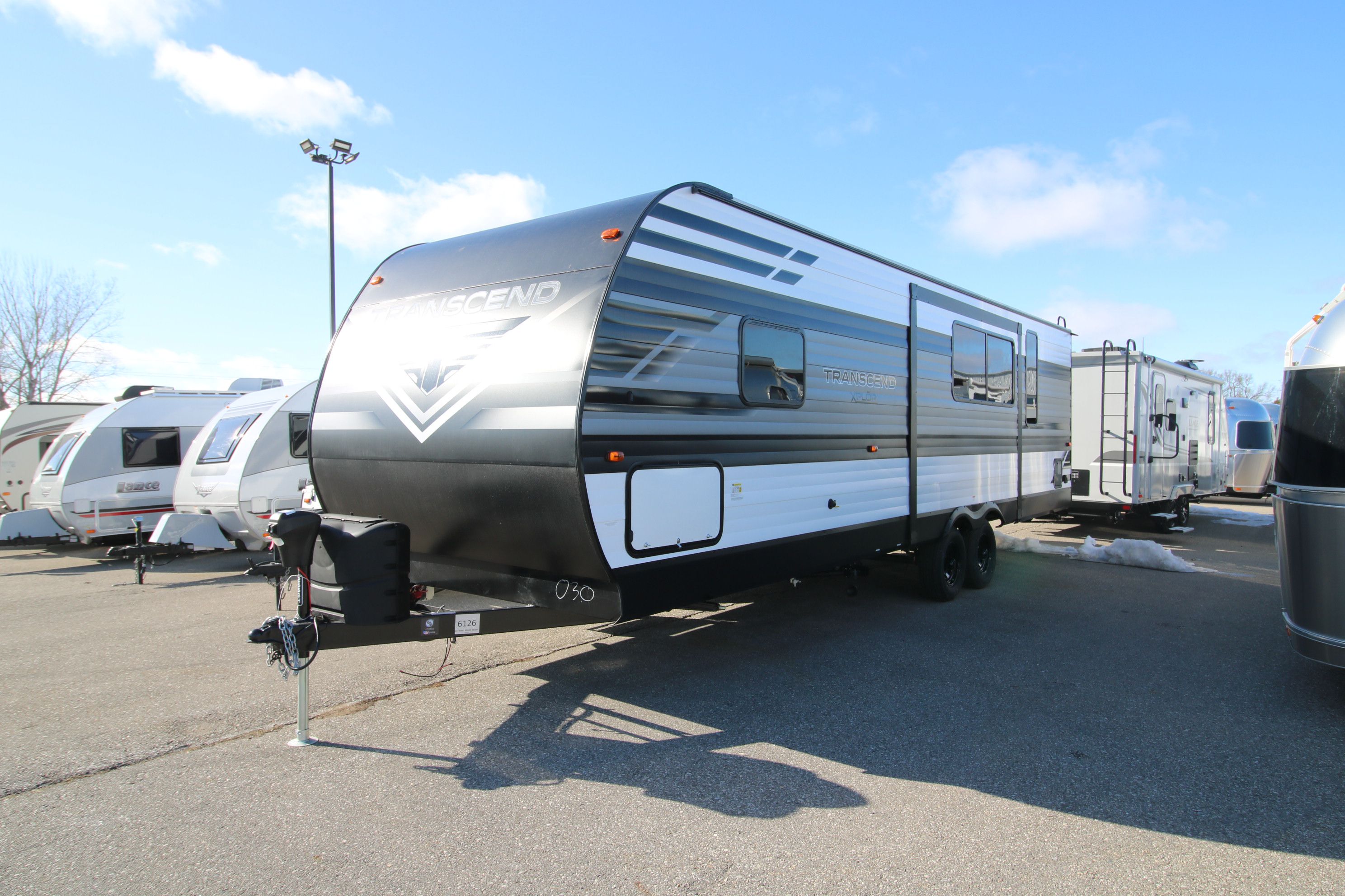 NEW 2021 GRAND DESIGN TRANSCEND XPLOR 265BH TRAVEL TRAILER London