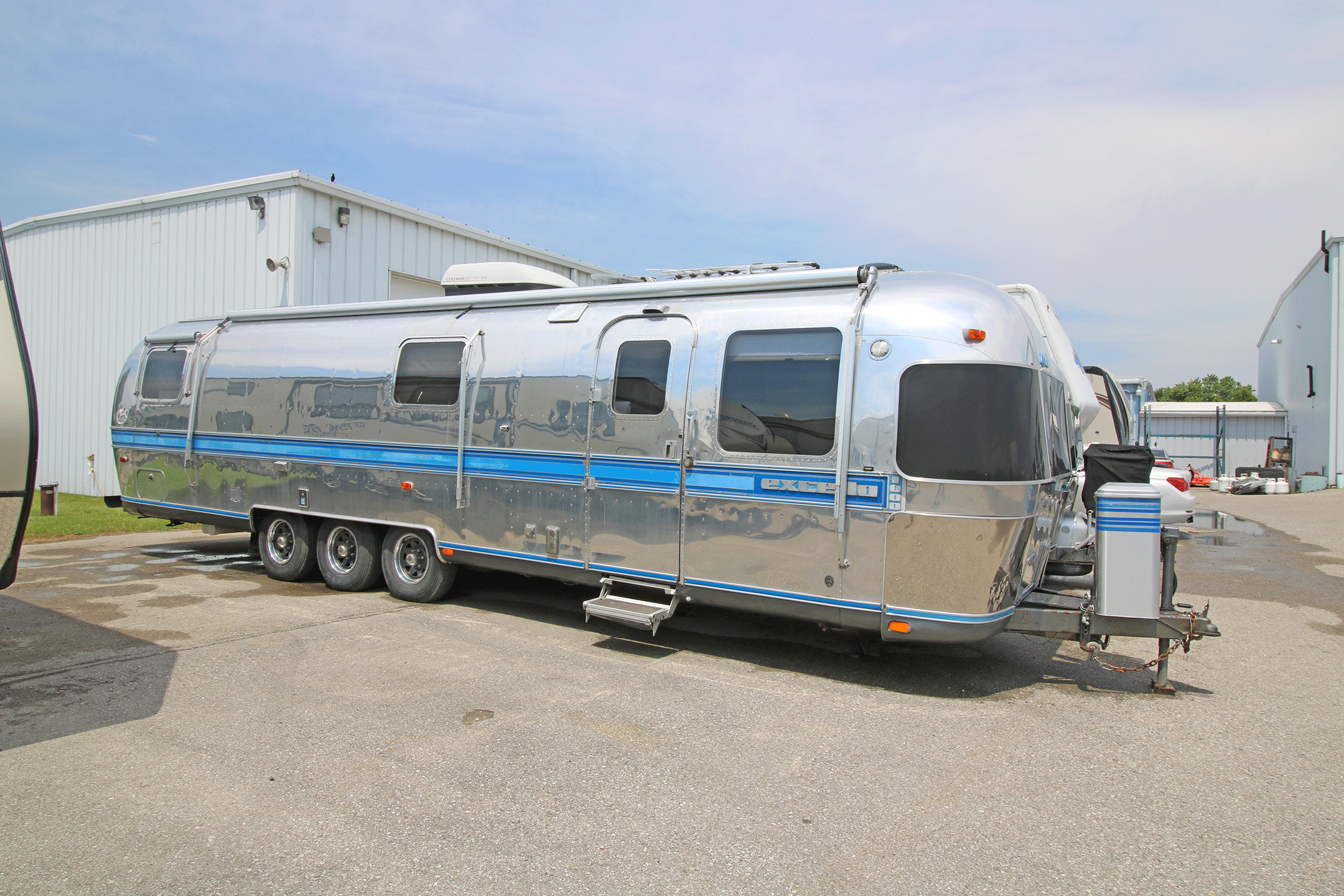 34 ft travel trailer
