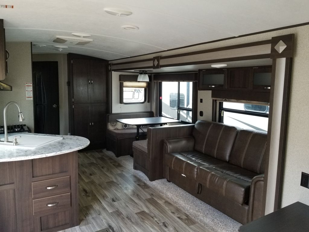 2018 Keystone RV 38f