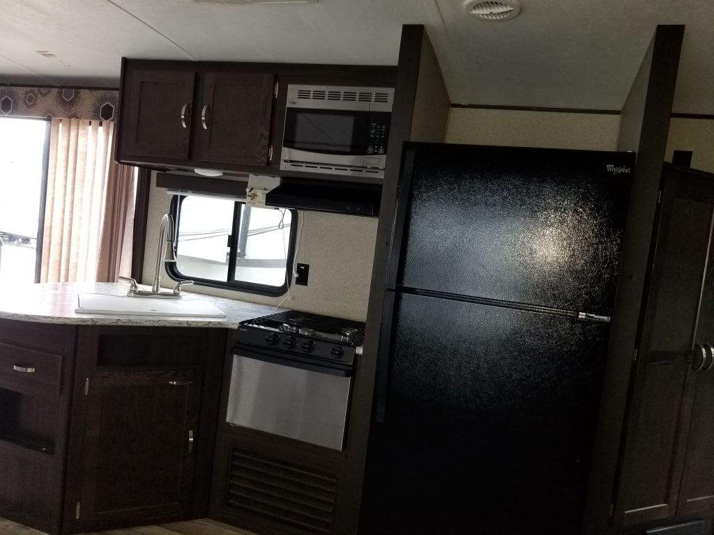 2018 Keystone RV 38f