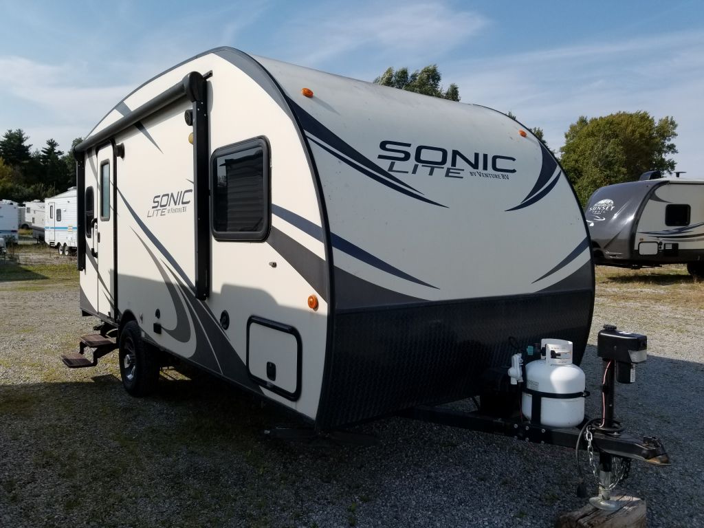 2018 Sonic Lite 169VRD