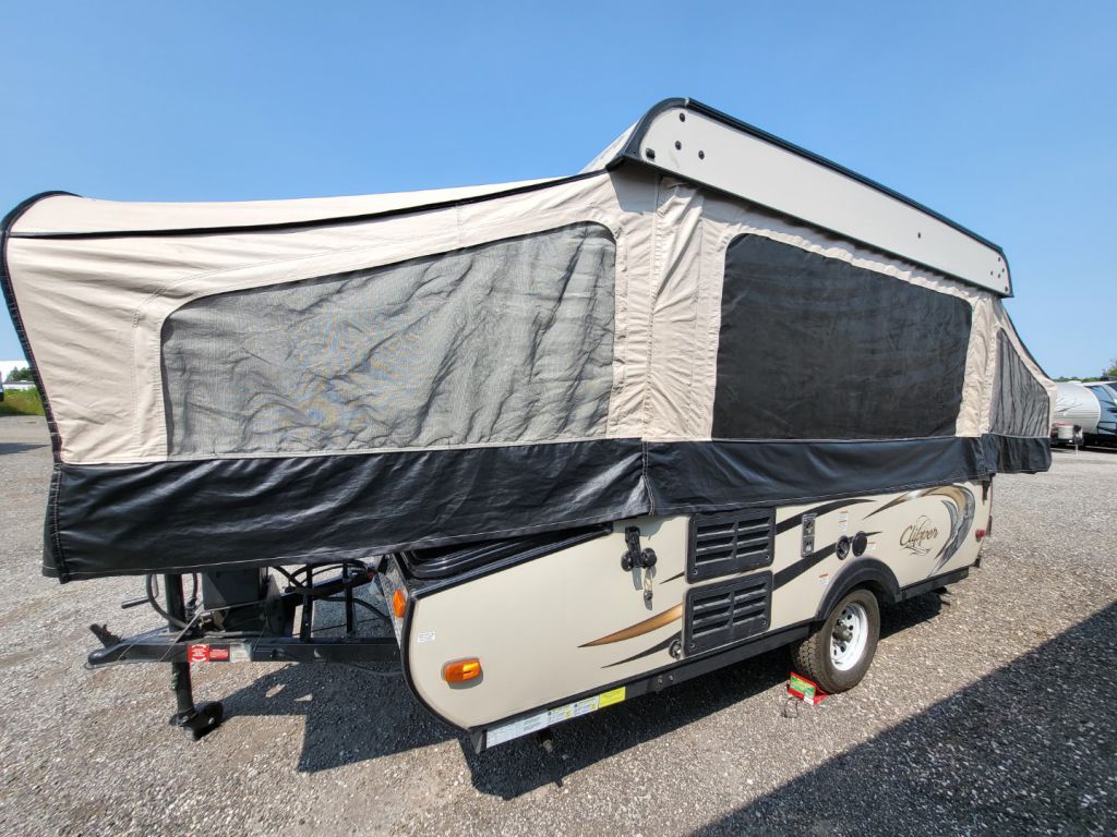 2015 Coachmen RV clipper 108st