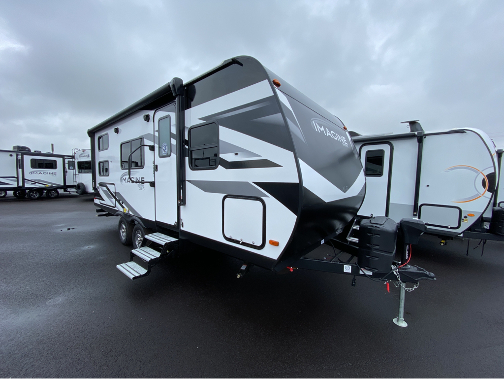 imagine travel trailers canada