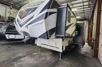 2014 KEYSTONE FUZION 390 - Leduc RV Details page