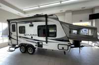 2018 PALOMINO SOLAIRE 163X - Brechin RV Details page