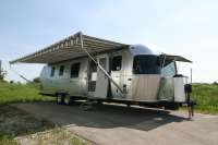 2018 AIRSTREAM AIRSTREAM CLASSIC 33FB TWIN - London RV Details page